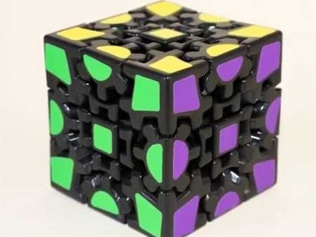 Cubo Rubik raro del espacio